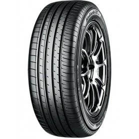 YOKOHAMA BLUEARTH-XT AE61 215/55 R17 94V Estate