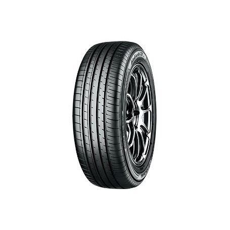 YOKOHAMA BLUEARTH-XT AE61 235/60 R17 102V Estate